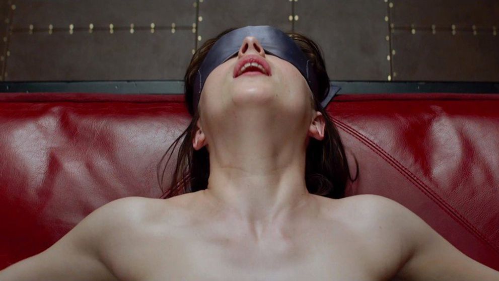 Hviezda Fifty Shades opäť úplne nahá! Zabudla na fitko