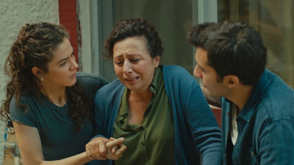 Statočný a krásna: 84. a 85. epizóda