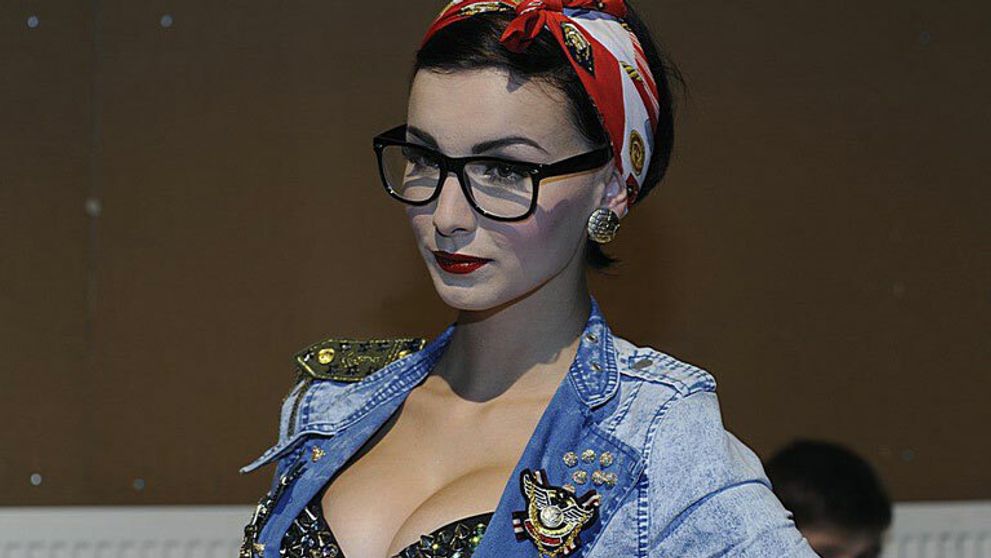 Natália Kubištová: Neviniatko v súkromí! Na pódiu sexy upratovačka!