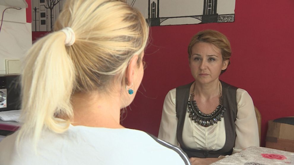 Mladej matke hrozí strata strechy nad hlavou...