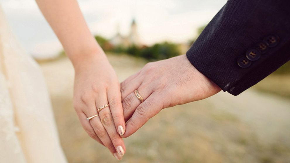 Najkrajší darček tureckej seriálovej hviezdy: Svadba na Vianoce!