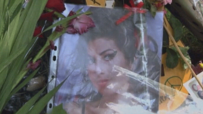 Samovraždy celebrít! Zabila ich sláva?!