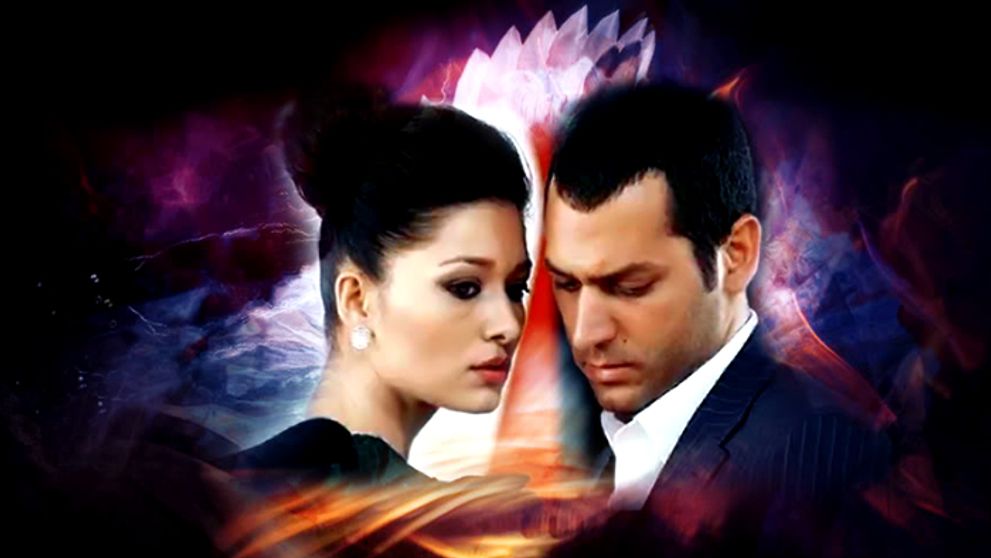 Láska a trest: Šťastiu osudových milencov stoja v ceste skostnatené tradície...