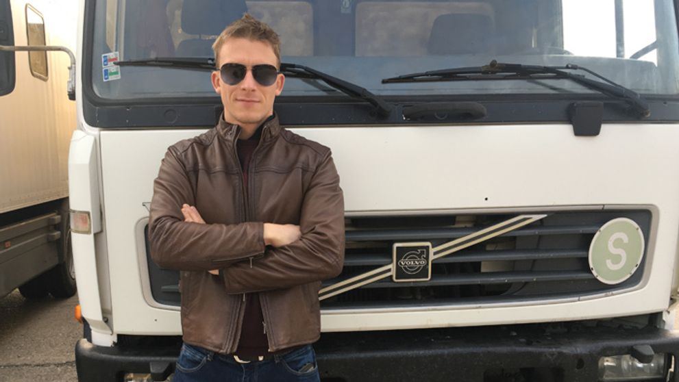 Juraj Bača sa nezľakne ničoho: Takto napodobnil Van Damma!