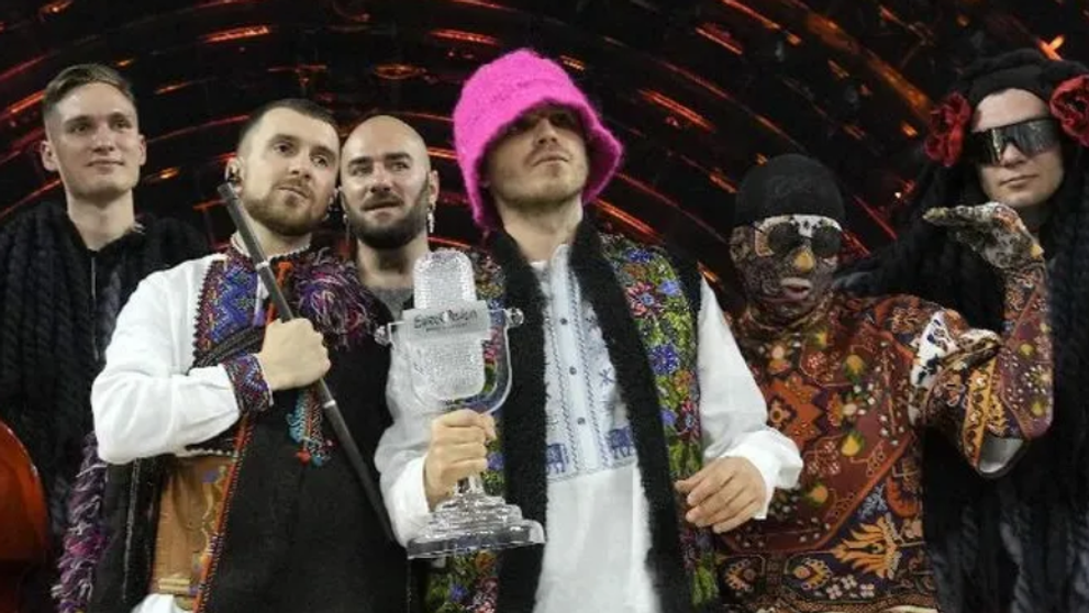 Víťazi Eurovízie vydražili trofej. Suma vôbec nie je malá