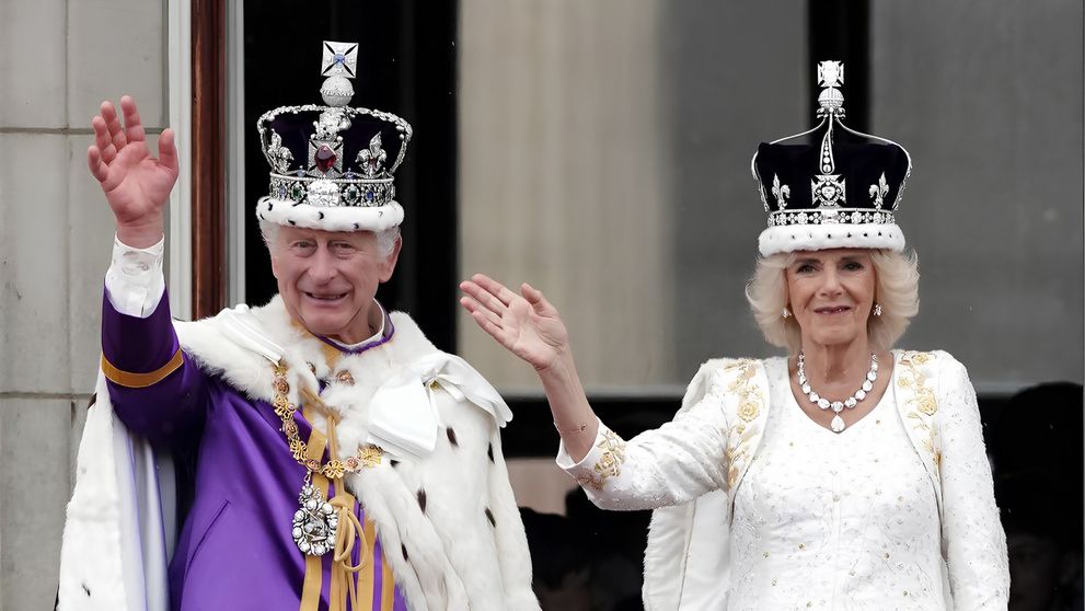 Dojímavý detail na šatách kráľovnej Kamily: Toto by ste nečakali!