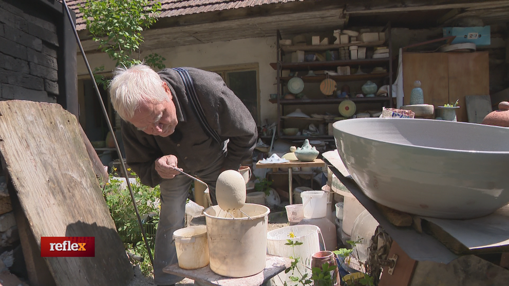 Jozef Sušienka - ponorený do tvorby