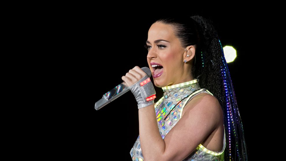 Rozbláznila Slovensko! Máme horúce pikošky zo zákulisia koncertu famóznej Katy Perry!