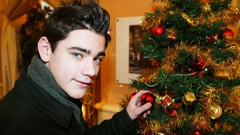 Vojta Kotek zo Snowboarďákov pred 15 rokmi. Dnes je z neho český sexsymbol