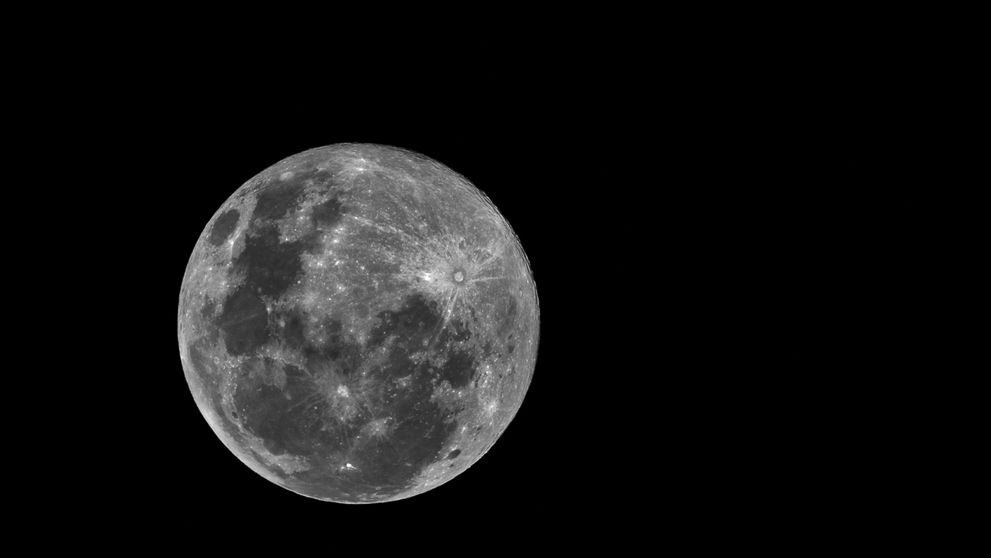 Už o pár dní sa na oblohe objaví krvavý Supermesiac!