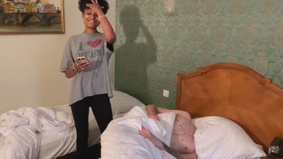 Superstaristka v koncoch: Svojho partnera musela vytiahnuť z postele