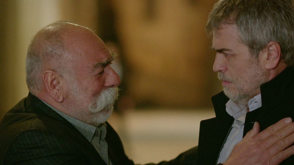 Spútaný motýľ: 129. a 130. epizóda