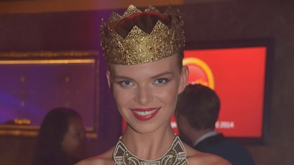 Je krásna, sexi a je čerstvou víťazkou FACE 2014! Dominika Szijartóová!