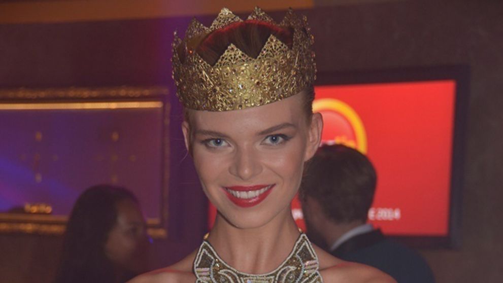 Je krásna, sexi a je čerstvou víťazkou FACE 2014! Dominika Szijartóová!