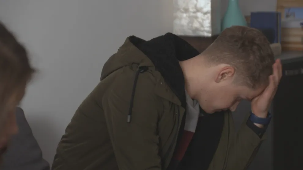 Lukyho klamstvo ho bude stáť veľa. Vyhadzov z oboch domovov!