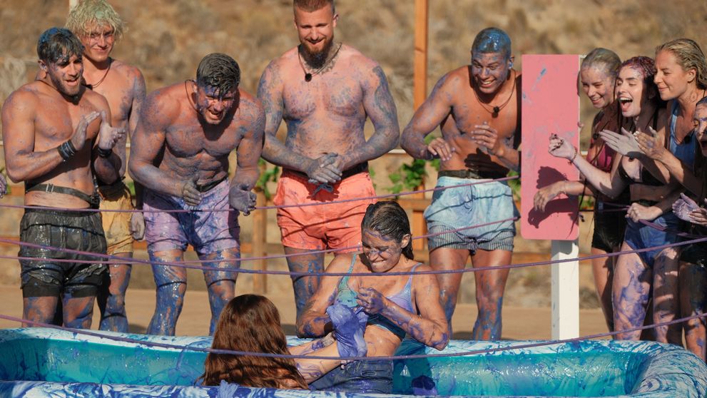 Nie, nie, Dianou sa to nekončí. Vilu rozžiarila nová kráska