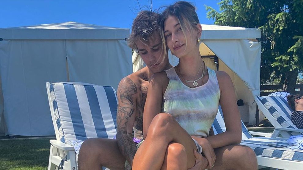 Hailey Bieber schytala za svoje správanie v reštaurácii brutálnu verejnú kritiku