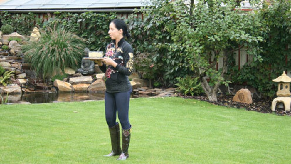 Varí katka a jej pes Darli!