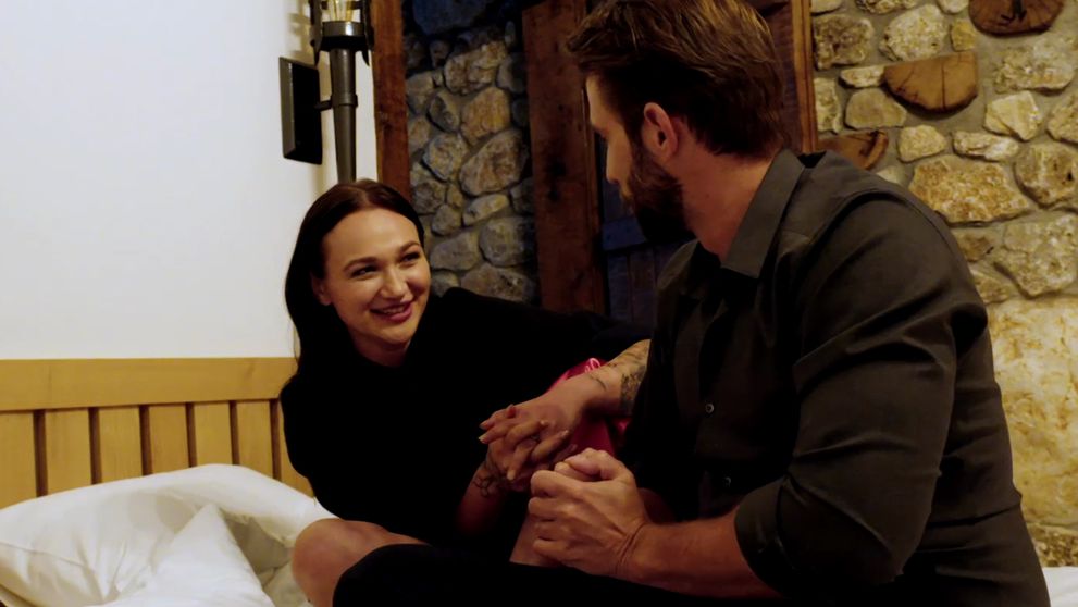 Tomáš skončil s Priscillou v spálni. Máme zábery, čo sa dialo potom