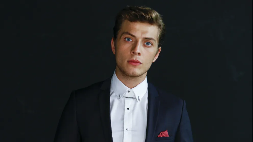 Ozan z Vymenených životov: Je z neho sexy komisár!