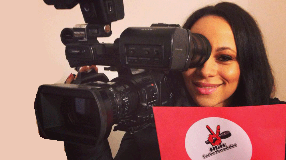 Tina cez deň moderuje, večer upratuje štúdio!