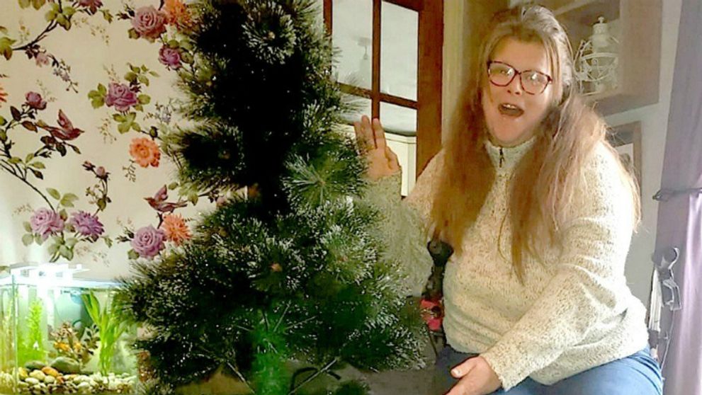 Objednala si vianočný stromček cez internet: Takáto hrôza jej dorazila