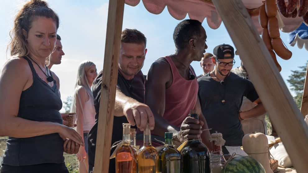 Prvý trh, prvé problémy: Jeden pre všetkých, ale niekto len pre seba!