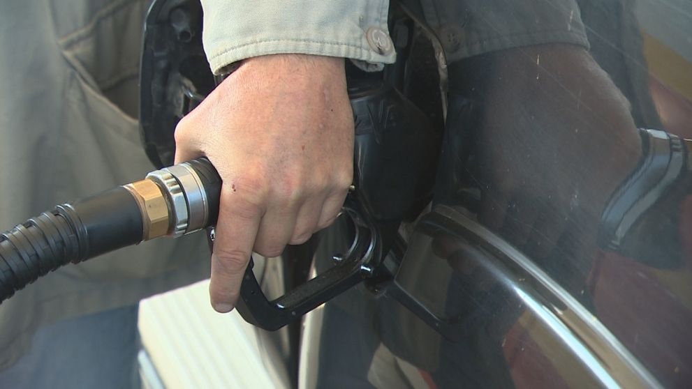 Tankujeme najdrahšie v tomto roku. A vraj bude ešte horšie