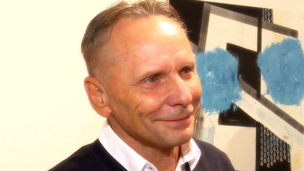 Známy slovenský maliar Vladimír Ossif vystavuje v Bratislave