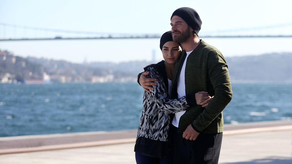 Cesur zo Statočného a krásnej s novým imidžom: Takto je ešte viac sexy