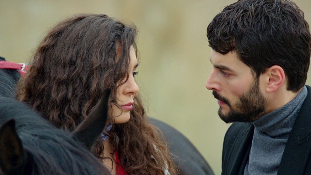 Spútaný motýľ: 141. a 142. epizóda