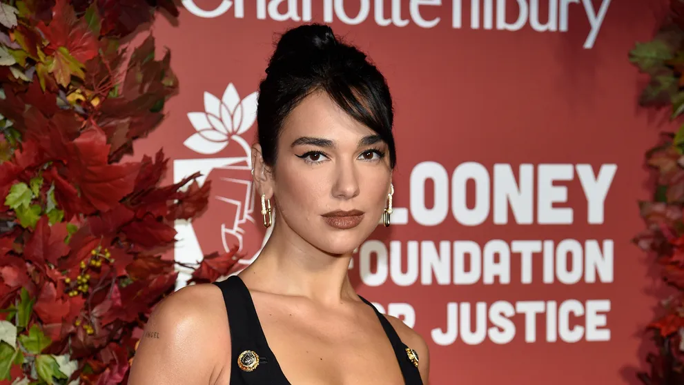 Poctená Dua Lipa: Dojatie neskrývala