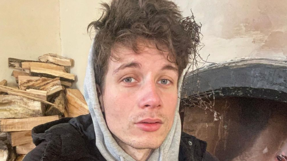 Český herec Dan Krejčík má veľké srdce. Ubytoval u seba ľudí z Ukrajiny