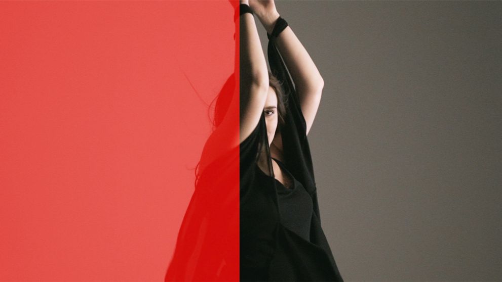 Spevák z Hlasu ukázal priateľku. Žiari v jeho klipe