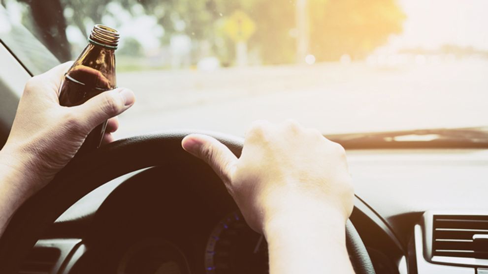 Pili ste a neviete, či už môžete šoférovať? Na energetický nápoj zabudnite