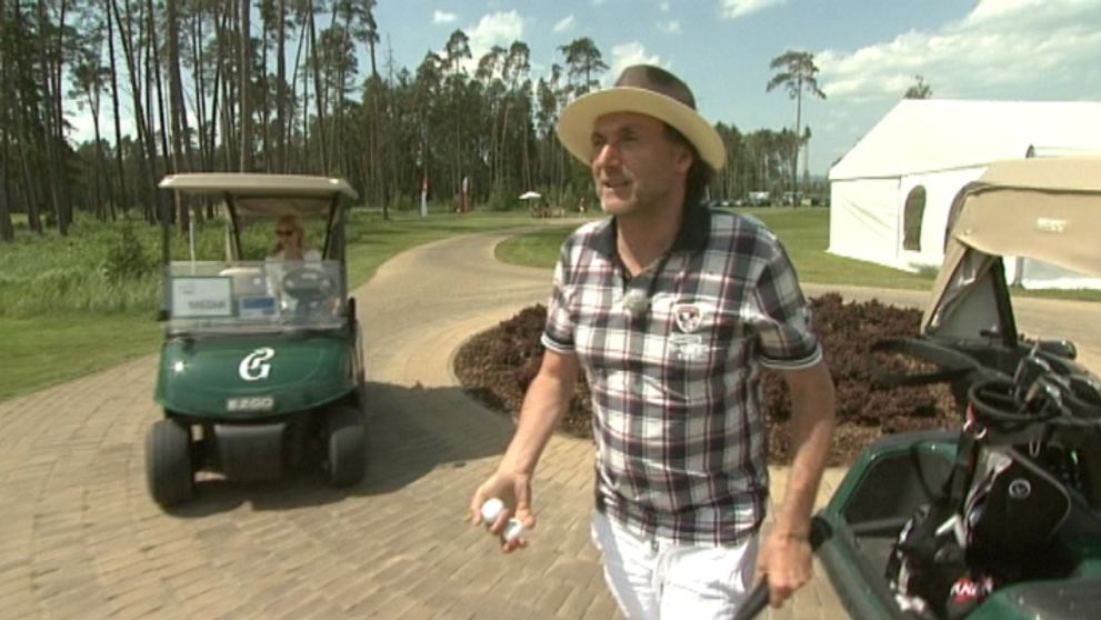 Herec Ady Hajdu prepadol golfu: Pozrite sa, čo pri ňom vyviedol