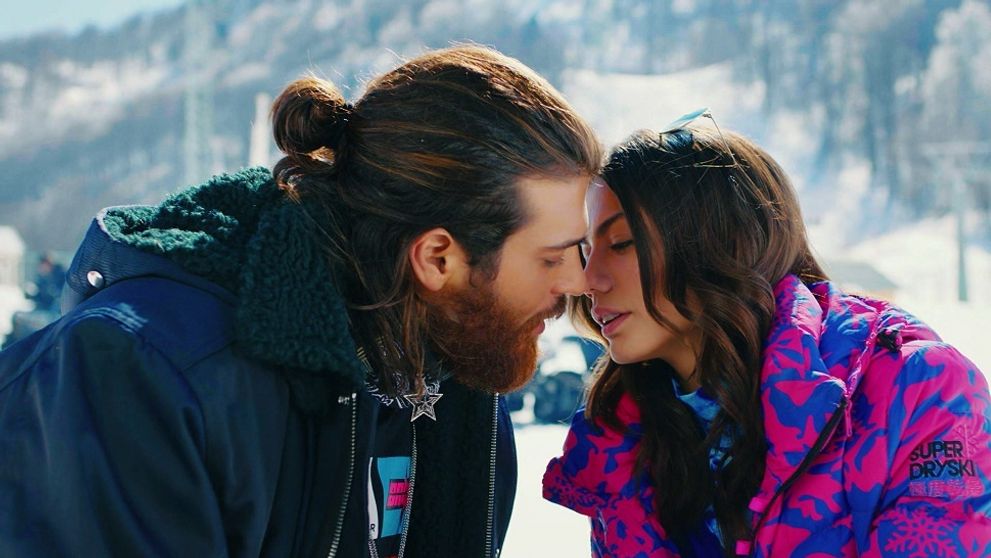 S hlavou v oblakoch: 107. a 108. epizóda