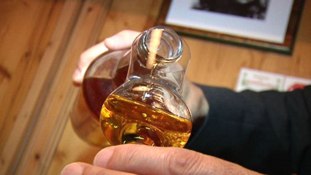 Prečo dovolíme, aby nalievali aj deťom?