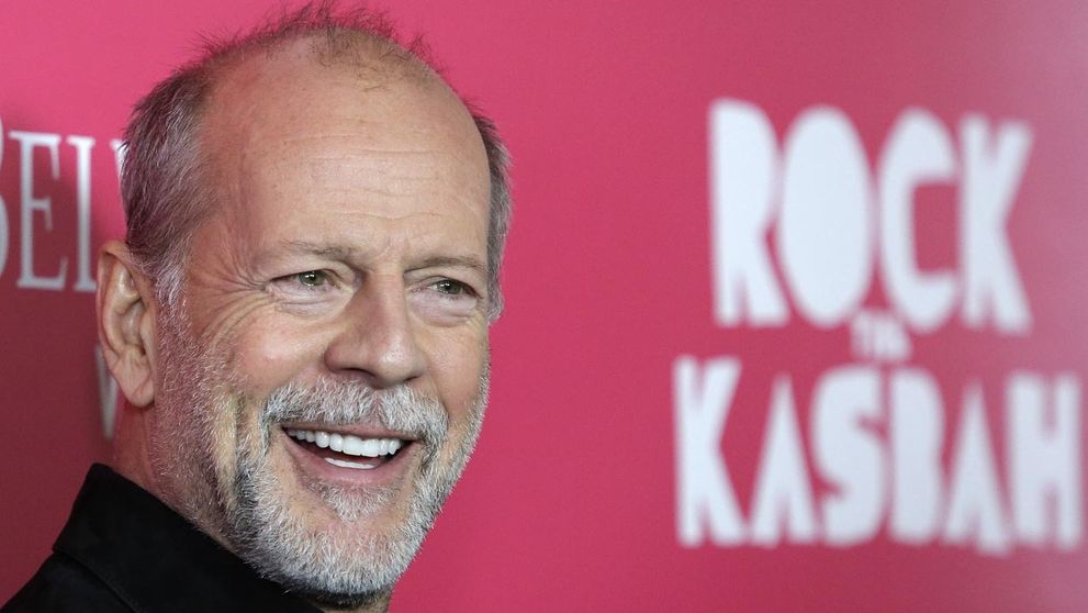 Fotky obleteli svet: Bruce Willis prvýkrát po odhalení choroby