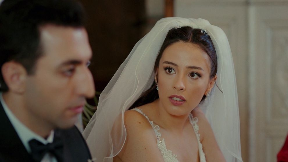 Srdce možno raniť i zlomiť, no len slaboch by ho zapredal!