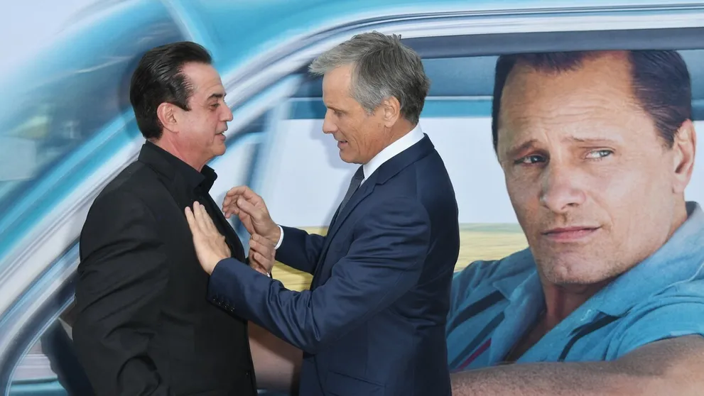 Na chodníku našli mŕtveho muža. Neskôr sa zistilo, že ide o herca z oscarového filmu