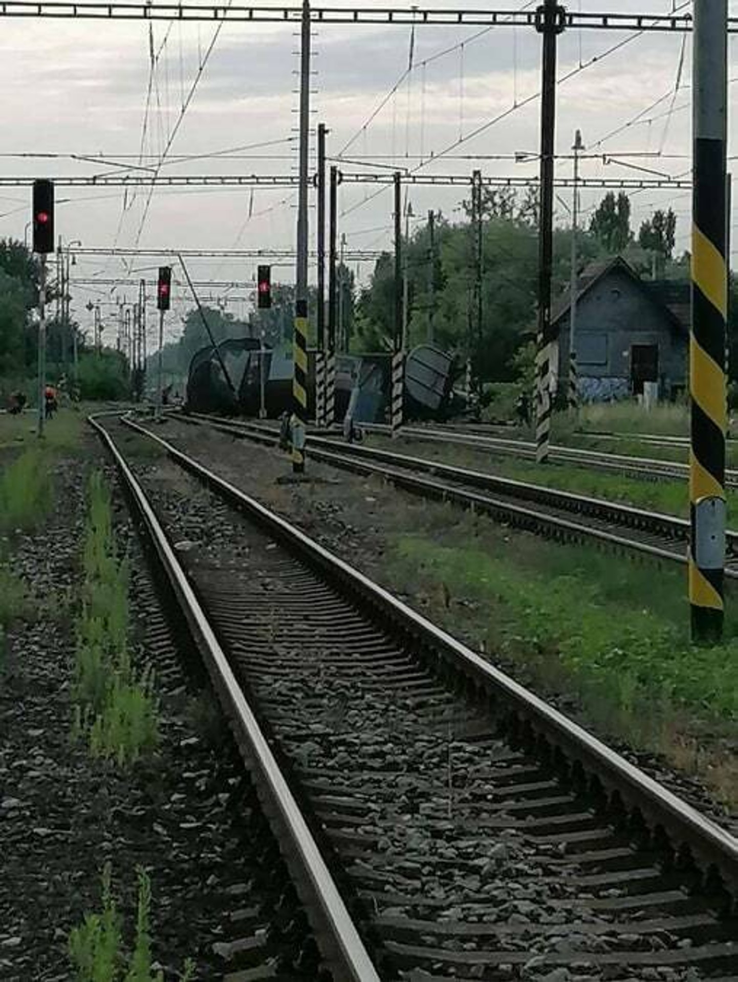 1507_Prvych_100_II__Fix_T29_P30_dnes_vecer_po_filme__15.mp4