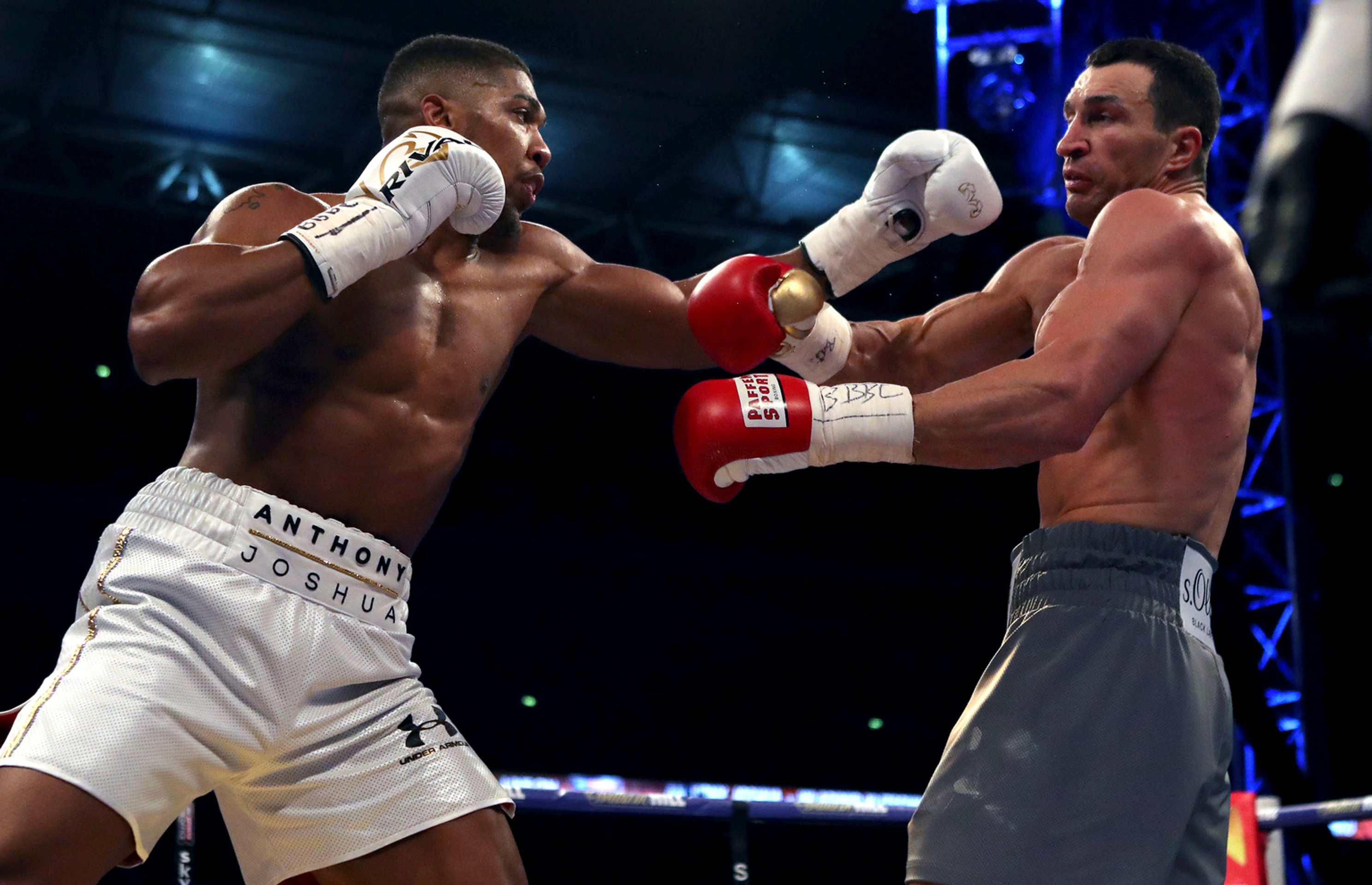 Vladimir Kličko vs. Anthony Joshua.jpg