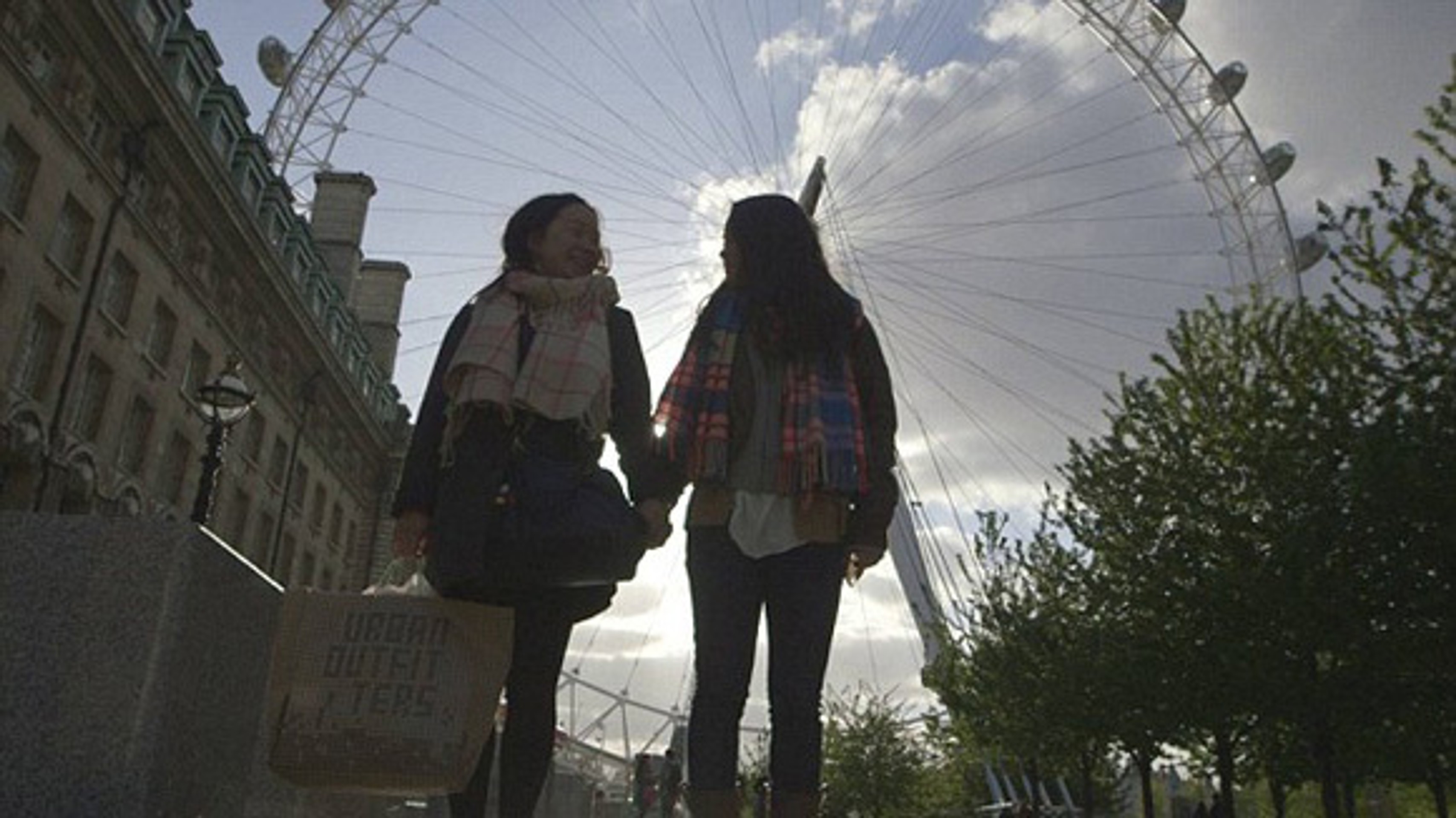 Anais Bordierová, Samantha Futermanová 