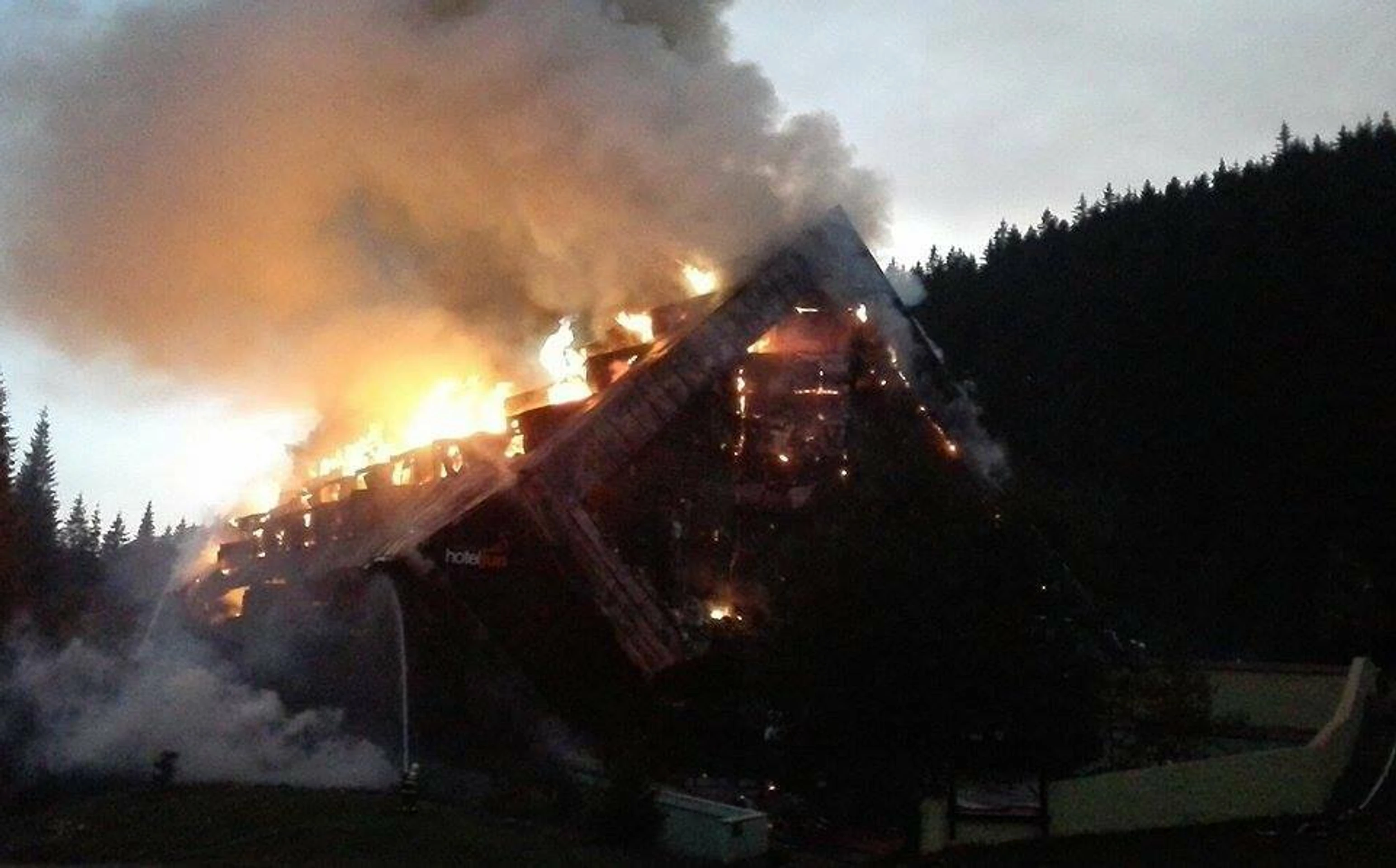 Požiar hotela v Jasnej