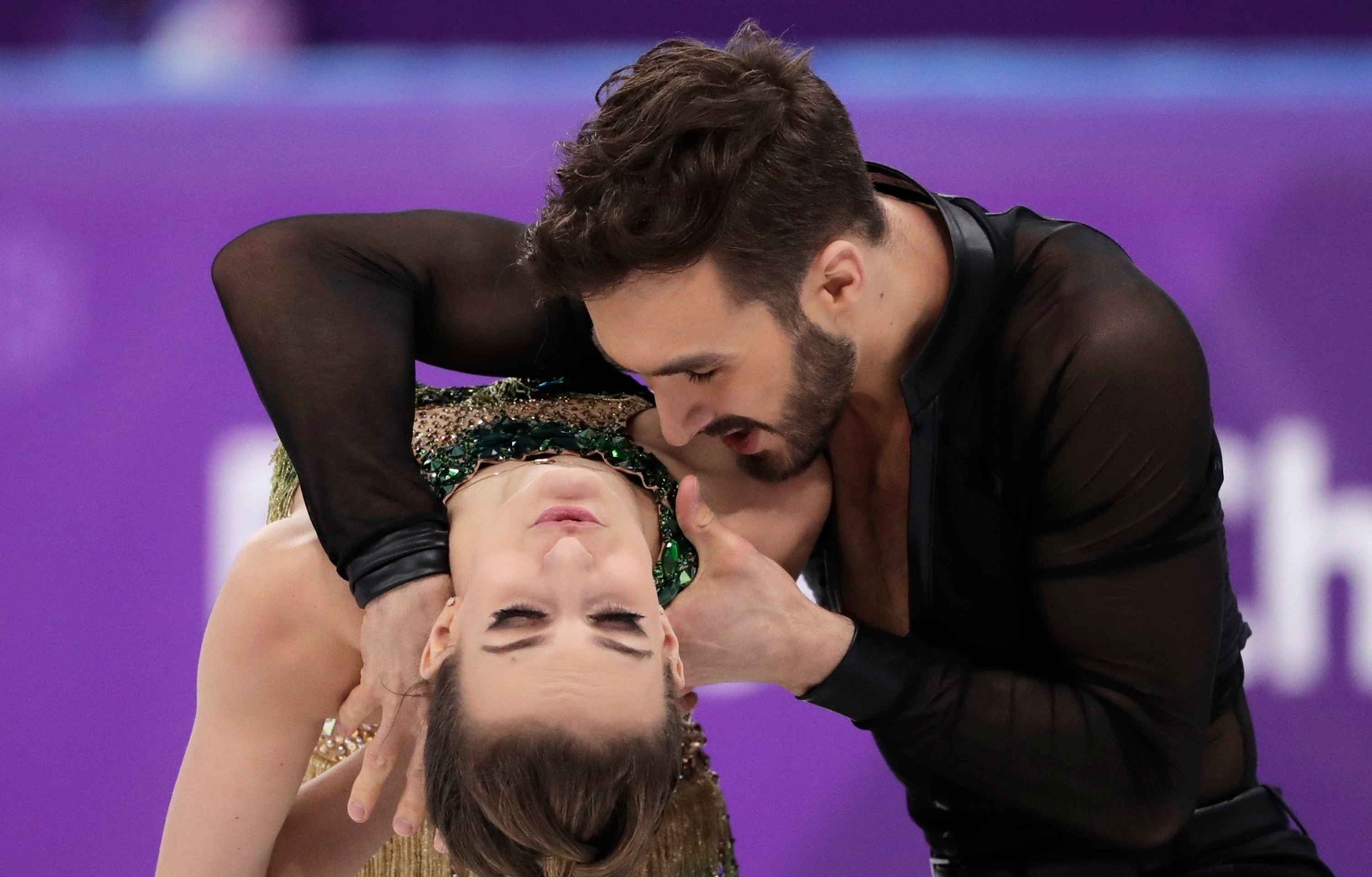 Francúzsky krasokorčuliarsky pár Gabriella Papadakisová, Guillaume Cizeron.