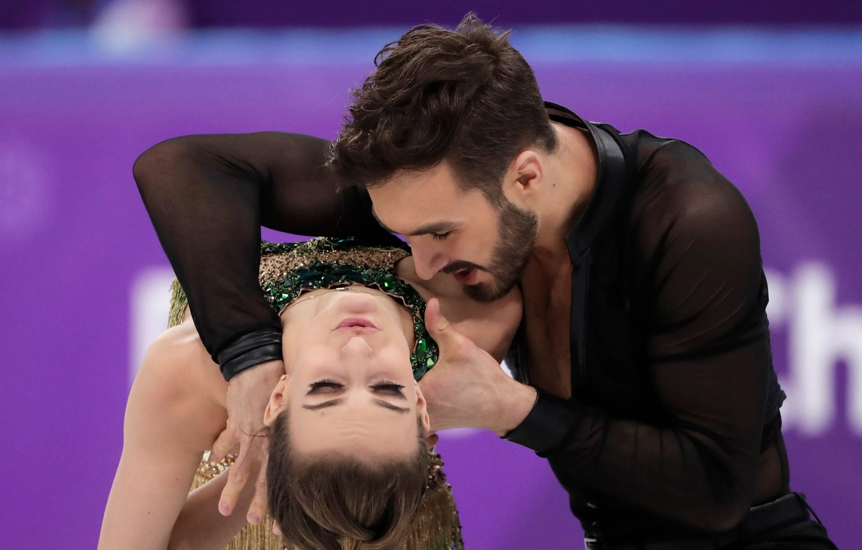 Francúzsky krasokorčuliarsky pár Gabriella Papadakisová, Guillaume Cizeron.