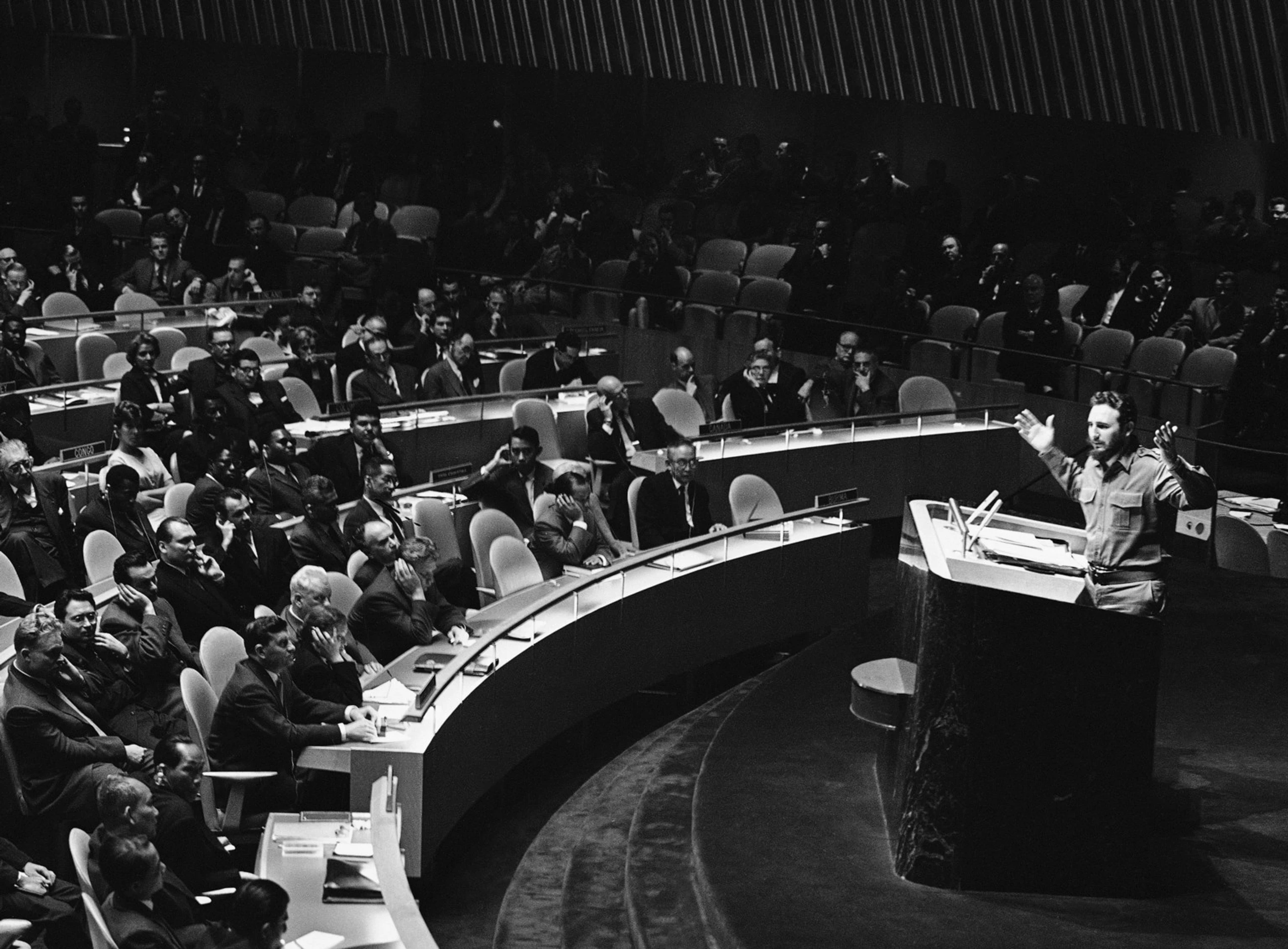 Vtedajší kubánsky líder odsudzuje USA počas historicky najdlhšieho prejavu na pôde Valného zhromaždenie OSN (1960)
