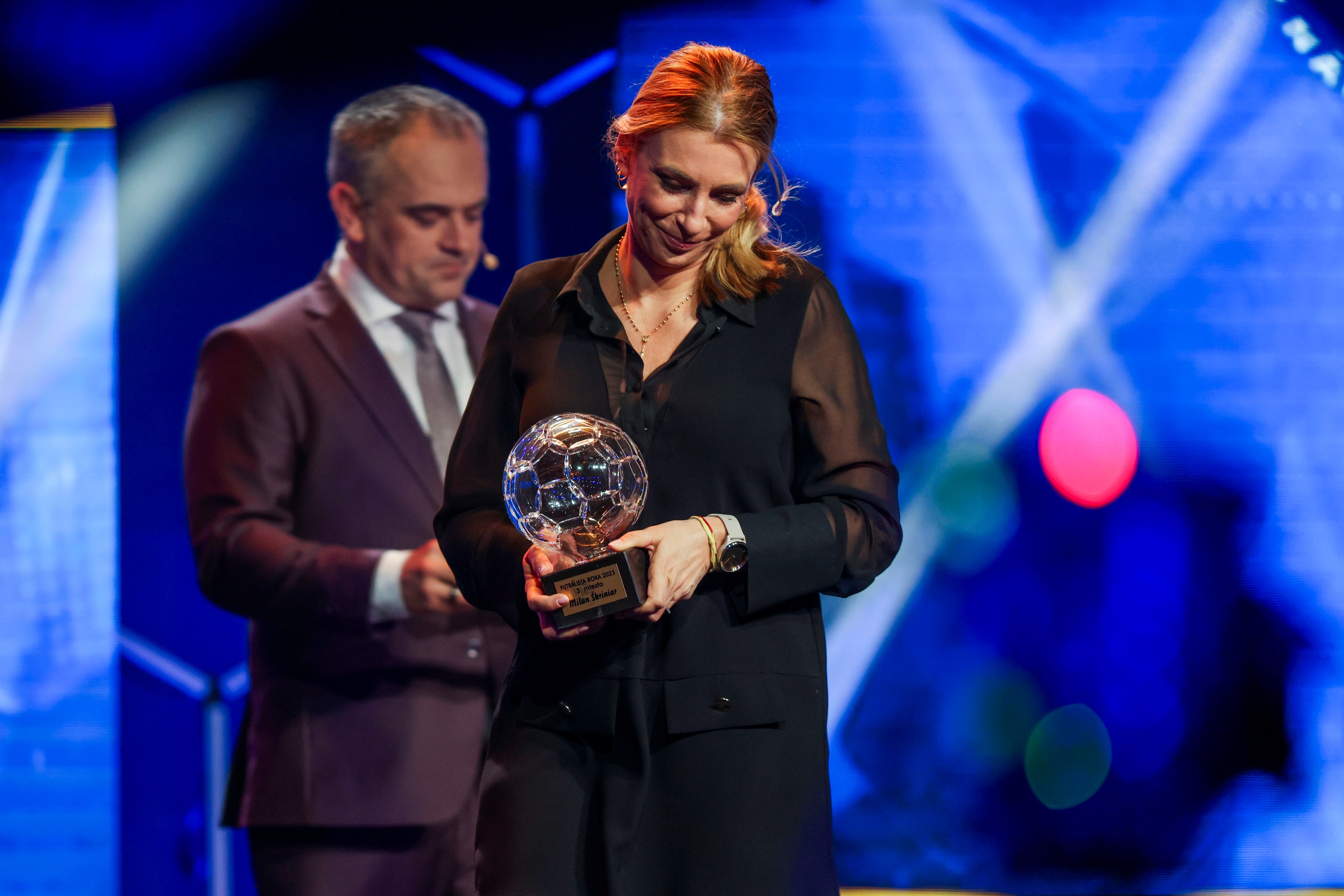 Tretie miesto v ankete Futbalista roka 2023 obsadil Milan Škriniar. Cenu prevzala Monika Jurigová.