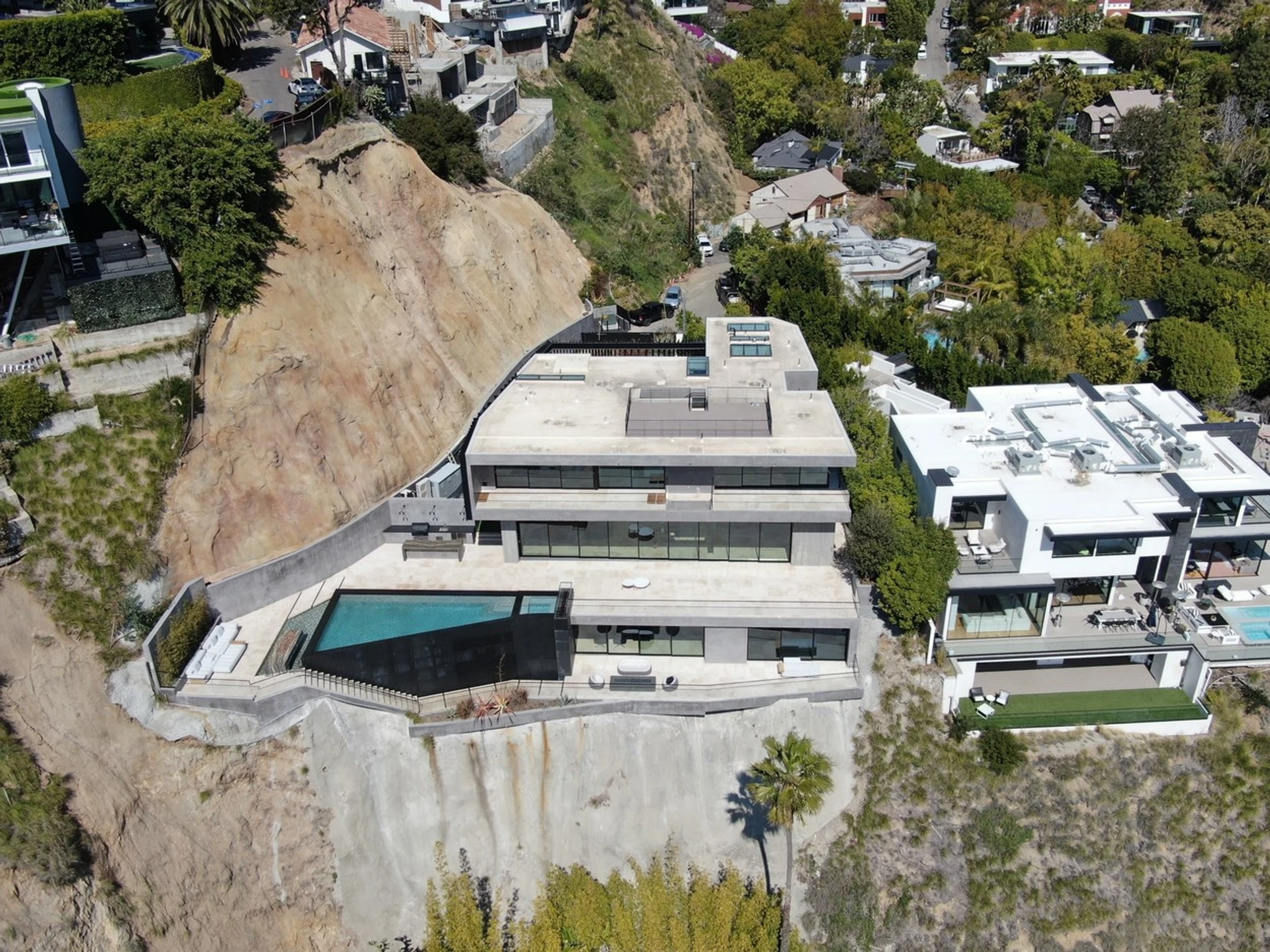 Dom čerstvého miliardára v štvrti Hollywood Hills